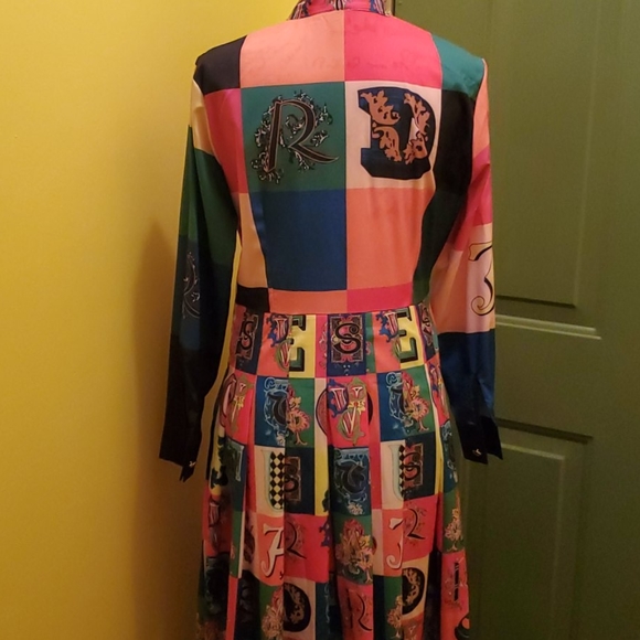 SOLD-Color Block Dress - Picture 6 of 7